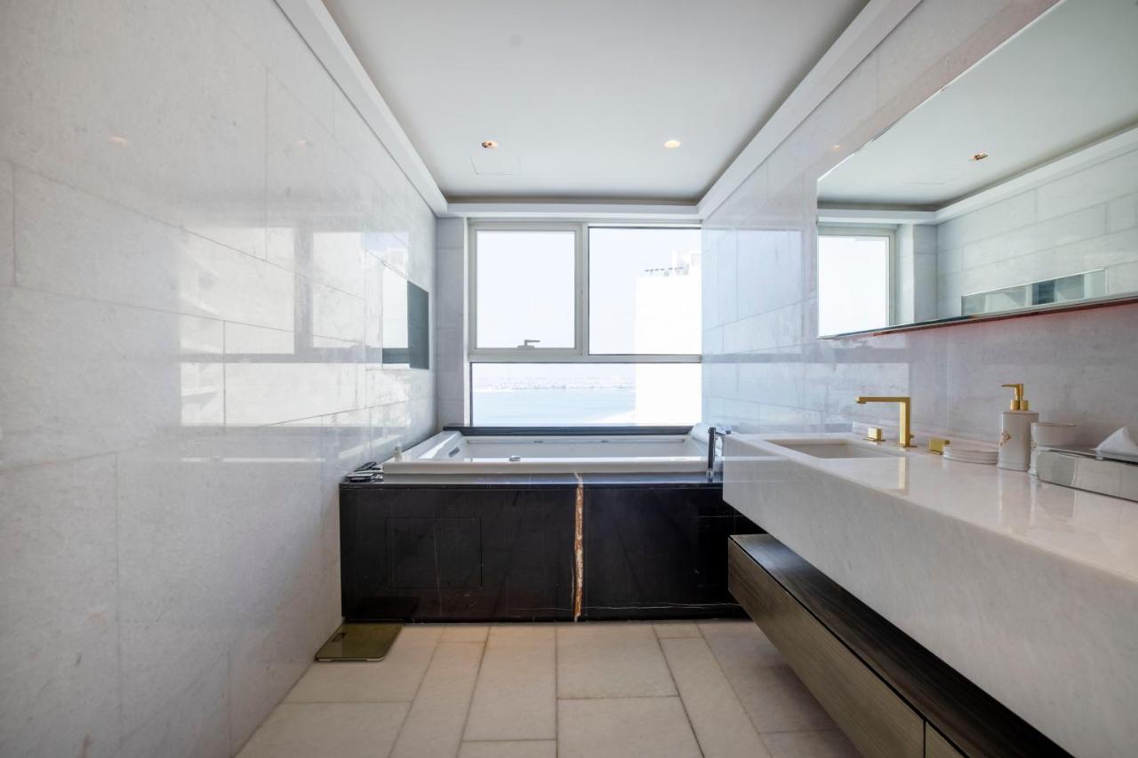 Five Palm Jumeirah 2Br Luxury Penthouse , Full Marina See View With Private Pool Dubaj Kültér fotó